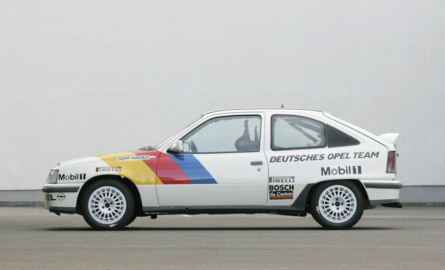  Opel Kadett E 1984 года  (фото 13 из 22)